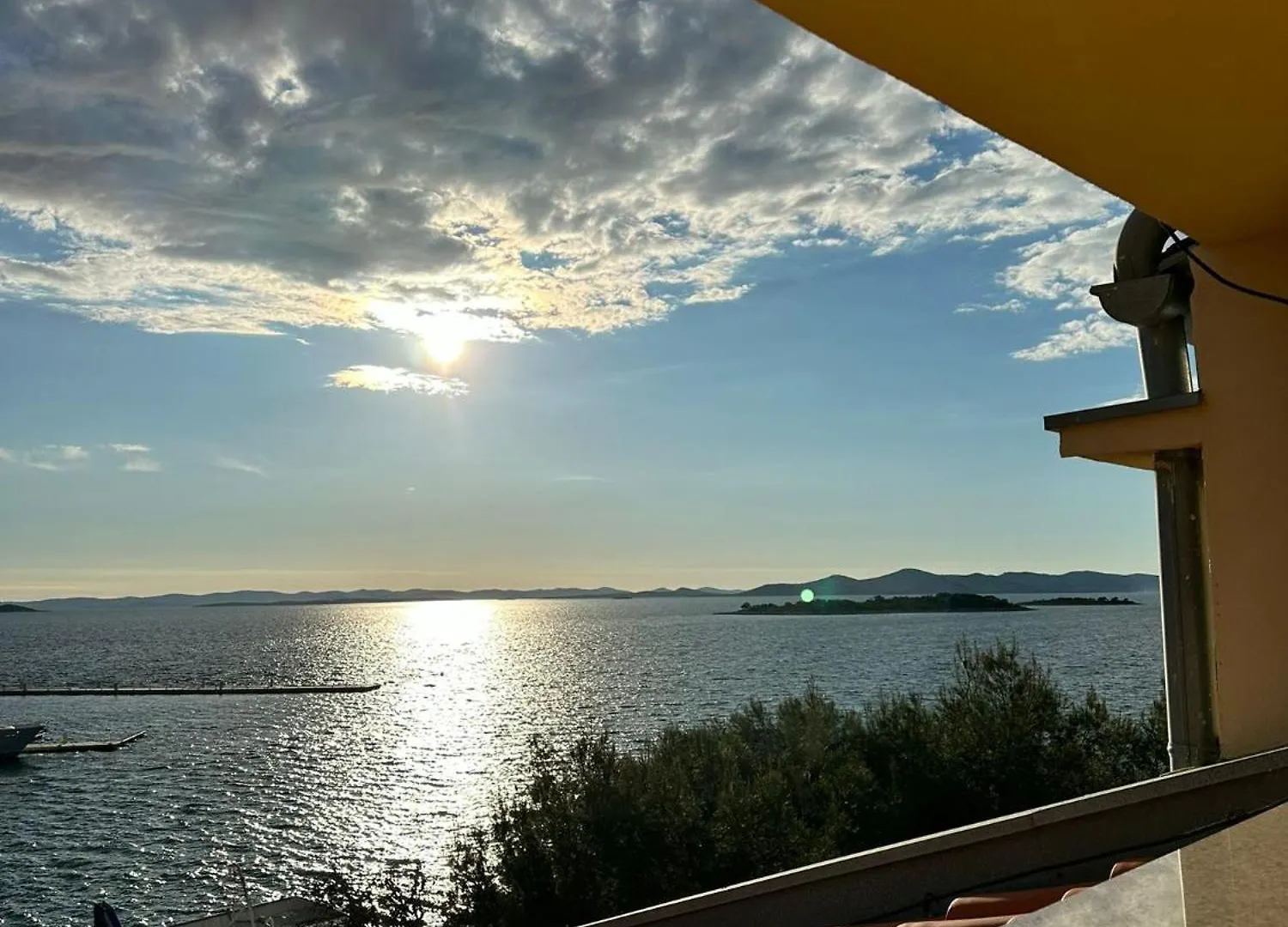 Apartments Mustel Drage - Adults Only